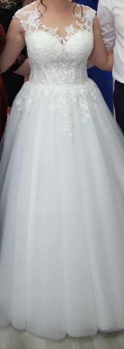 Vând Rochie de mireasa EverGreen