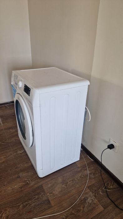 Стиральная машина indesit