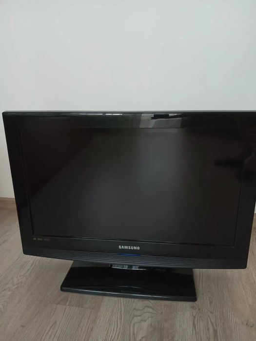 Телевизор Samsung LE26B350