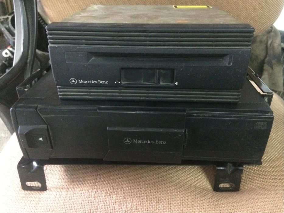 CD-чейнджер мерседес 140 и 210