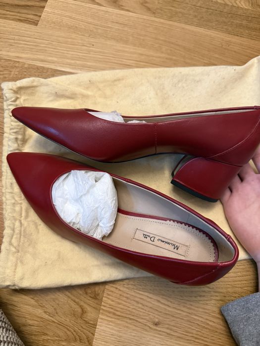 Стильные женские туфли