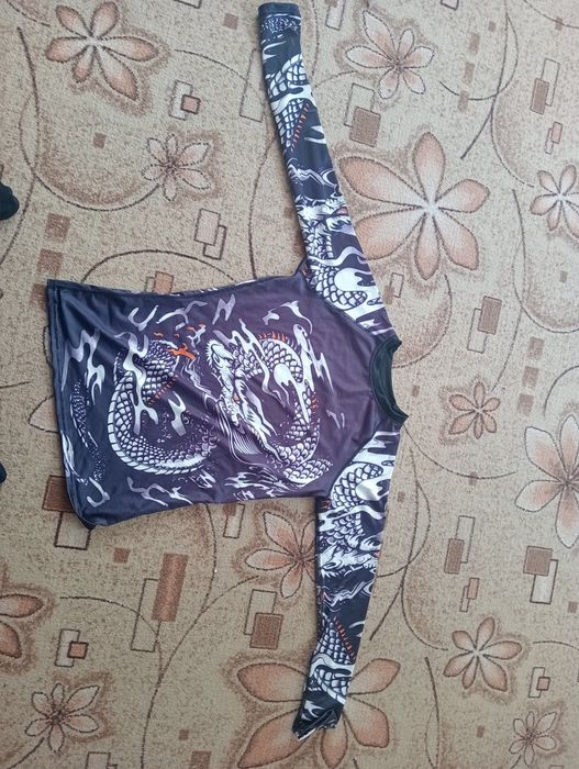 Продаю срочно рашгард