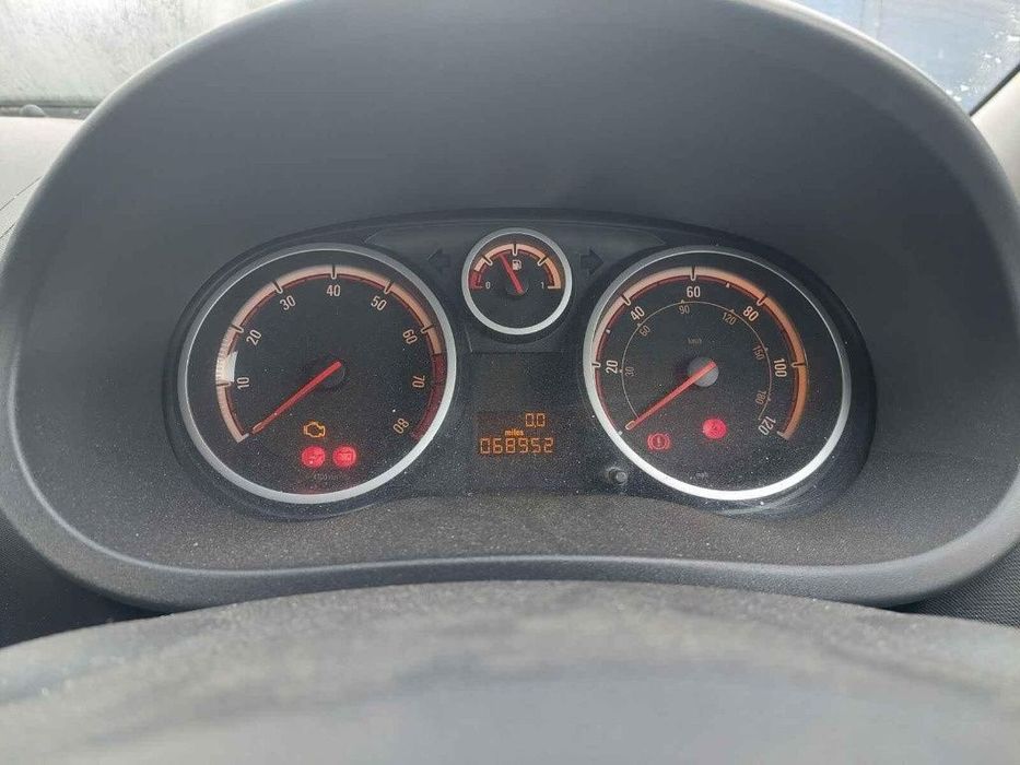 Far stanga Opel Corsa D 2009 HATCHBACK 1.4 i Z14XEP