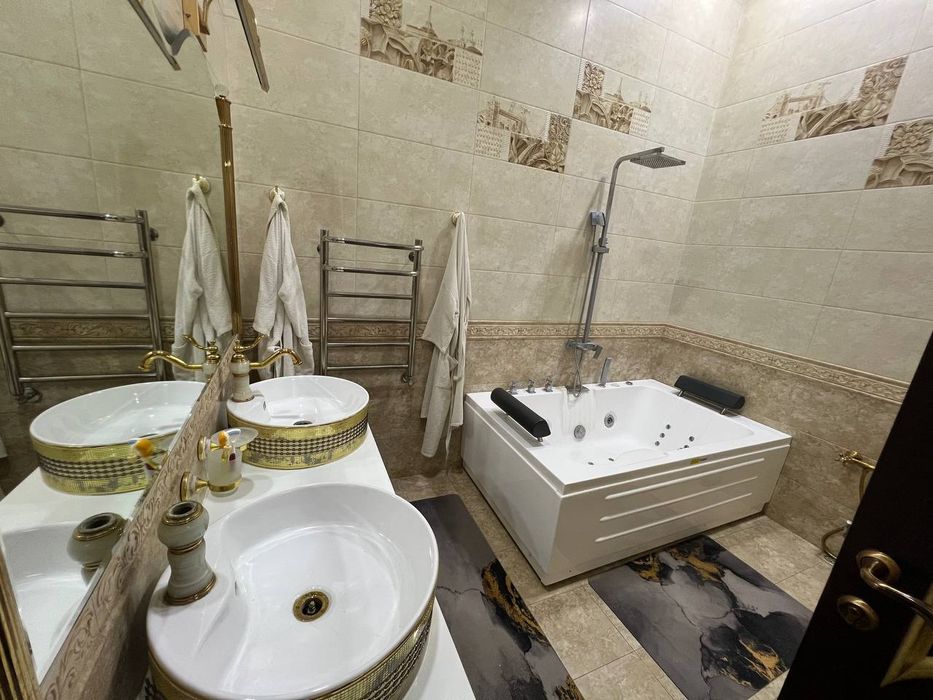 Срочно Продам Своя 4-уровневый Евроучасток М.Улугбек Амир Темур махаля