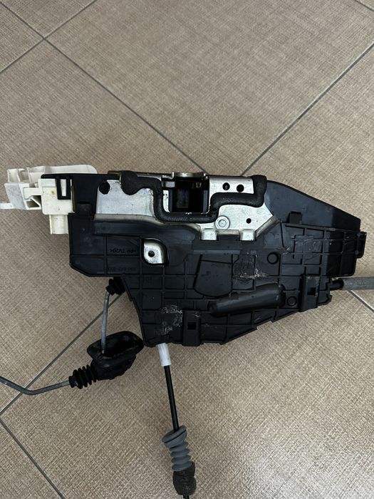 Брава с вакуум за Мерцедес S- klasse(W221), Cl-klasse(C216)