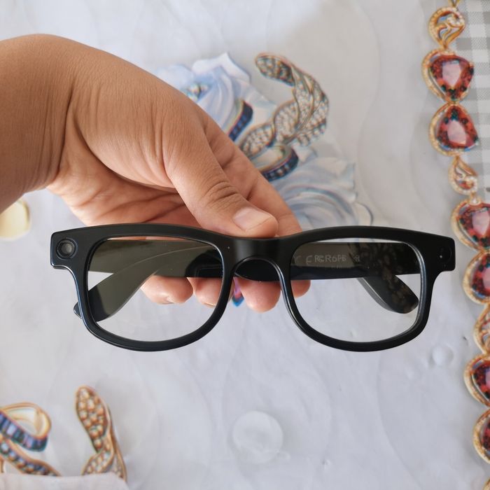 Smart kameralik achki sotiladi