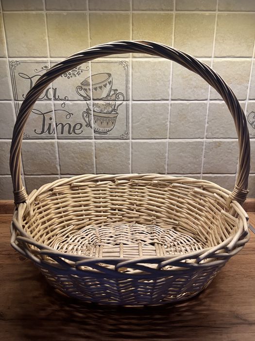 Плетёная корзина