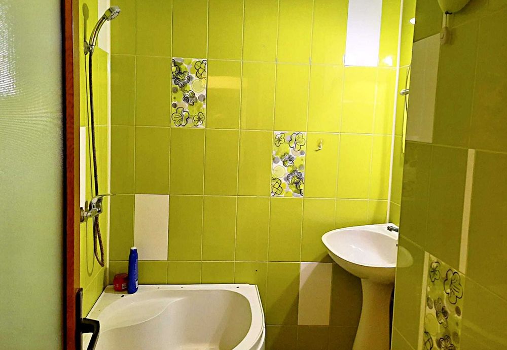 Inchiriez apartament 2 camere
