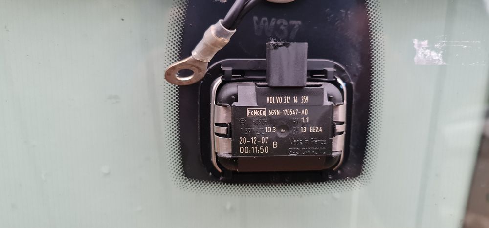 Челно стъкло от Мондео мк4