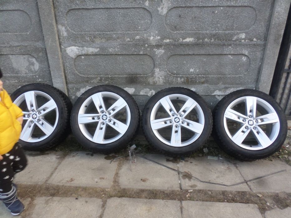 Jante seat FR 17 zoll 225 45 17 vara Goodyear Asymetric