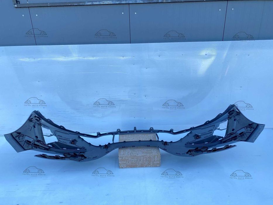 Bara fata Renault Megane 4 facelift 2020+ noua originala Renault