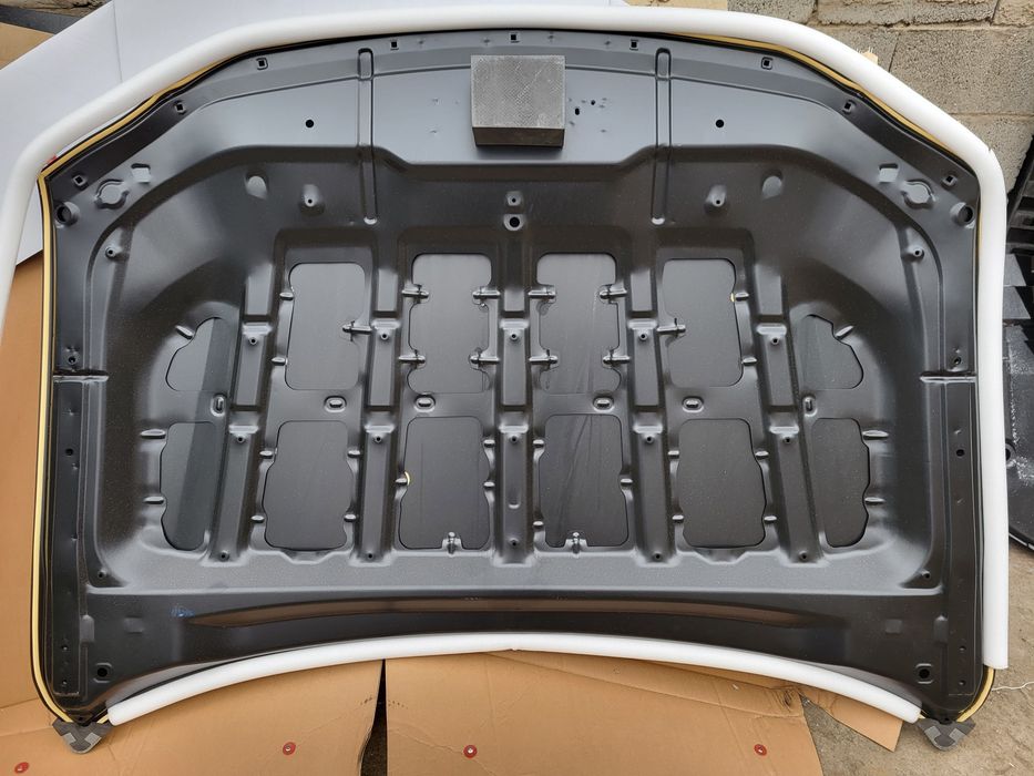 Капот Lexus LX 570