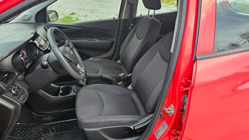 Опел Карл 2018г. на части.