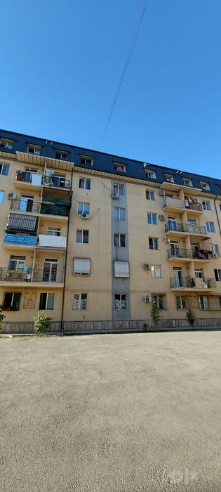 1 ком. квартира, 31 м². 1²/5/6. Сергели 3А, Янгихает р-н. Дом кирпичн.