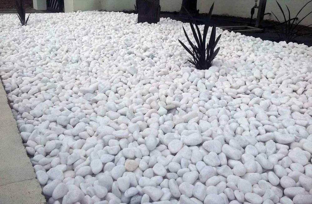 Мраморная галька для оформления