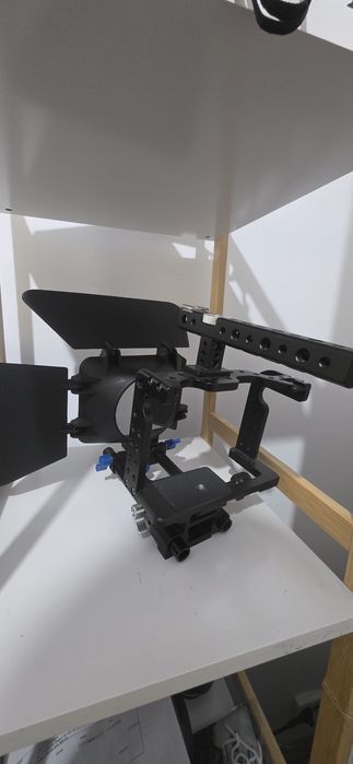 Vand Lumix GH5 si Cage pentru camera cu complet cinema(voleti)
