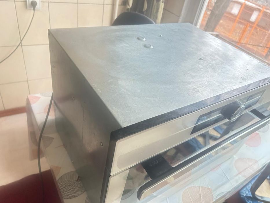 Микроволновая печь