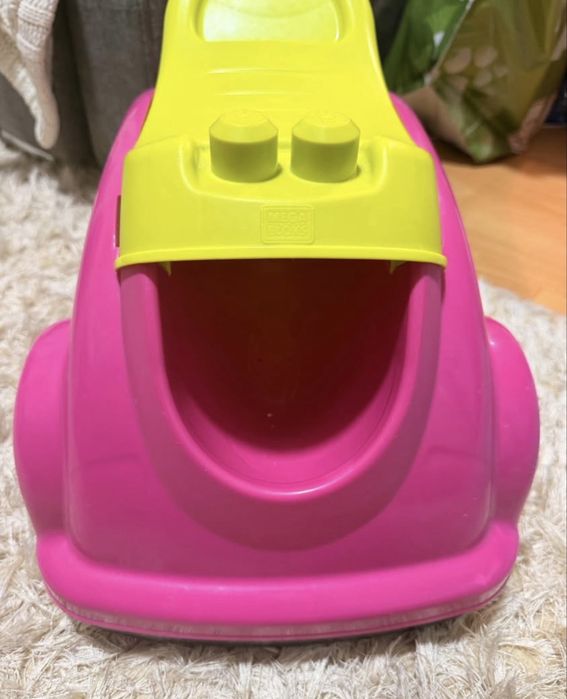 Masinuta mega bloks