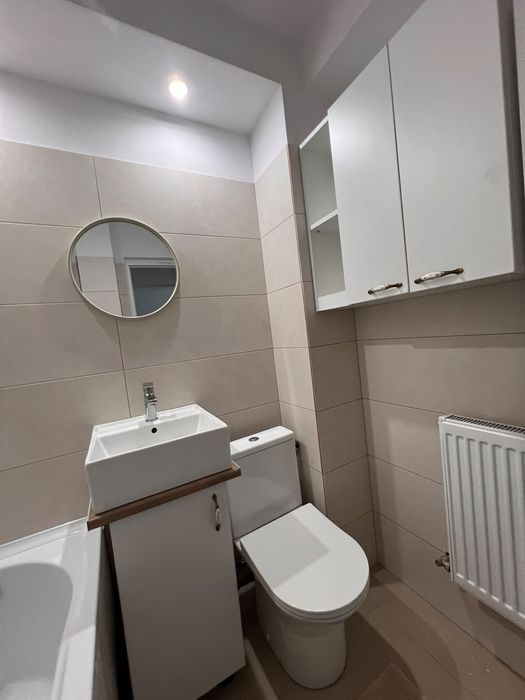 Inchiriez apartament 2 camere