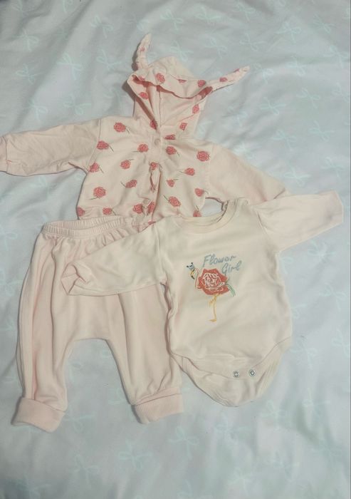 Бебешки комплекти запазени