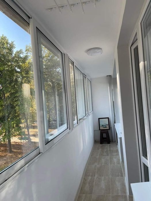 Дава се под наем Двустаен апартамент в Бургас, Лазур - 55 кв.м за 600 € - Снимка #5