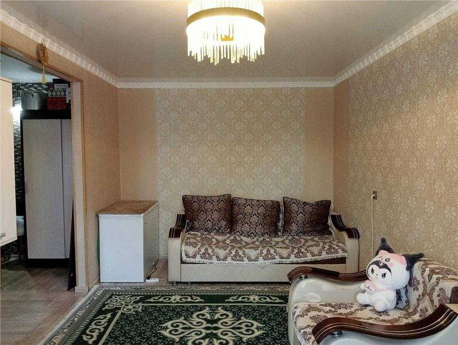 Сейфуллина, продам 2х ком, 3этаж