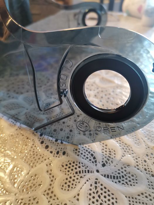 Визьор за каска нов