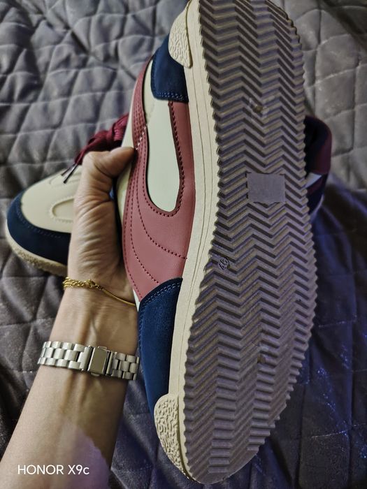 Кроссовки мужские 46 размер маломерки