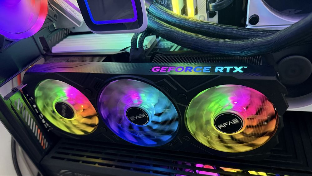 Placa video RTX 4070 TI 12gb/192biti gddr6x
