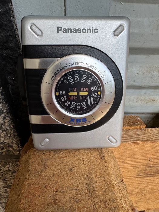 Диктофони и уокмени