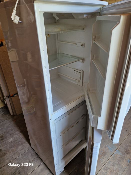 Продается холодильник