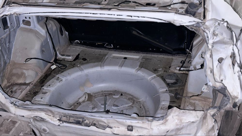 Продам машину в аварийном состоянии