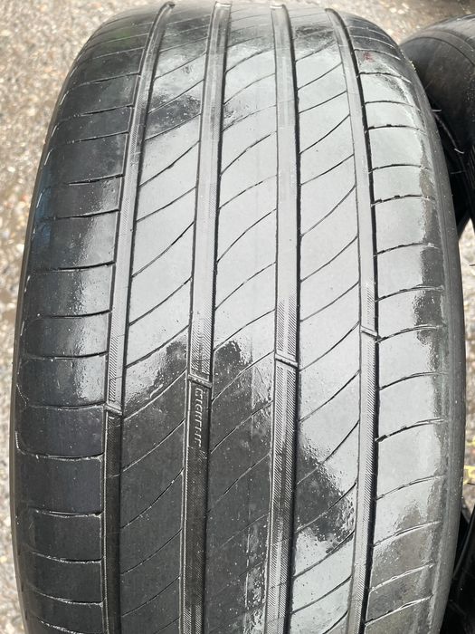 Michelin 255/45/20