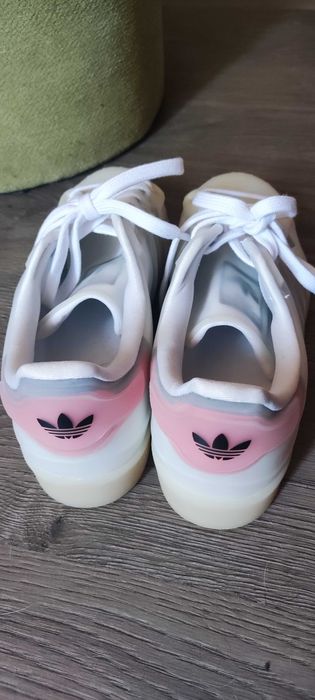 Маратонки Adidas Super Hero SHELL ЧИСТО НОВИ!