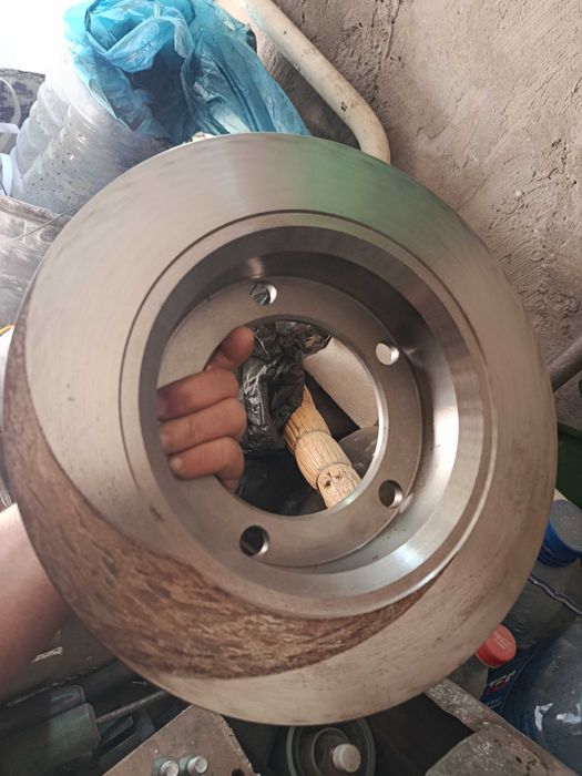 Тормозной диск нива 21010 . Комплект передних