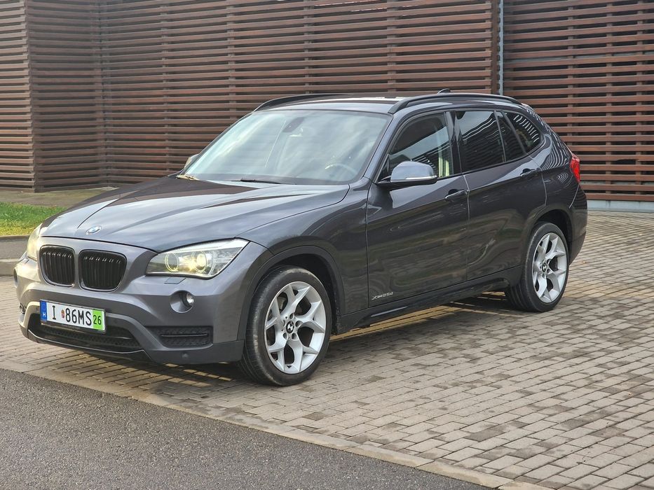 BMW X1 X-drive automat, 2.0disel, 218cp, an 2012