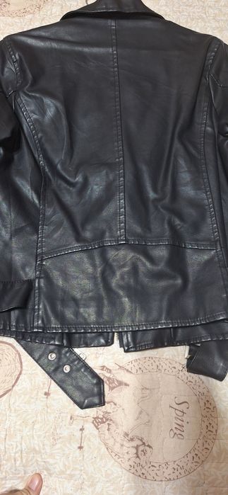 Кожа костюм. Холати зор