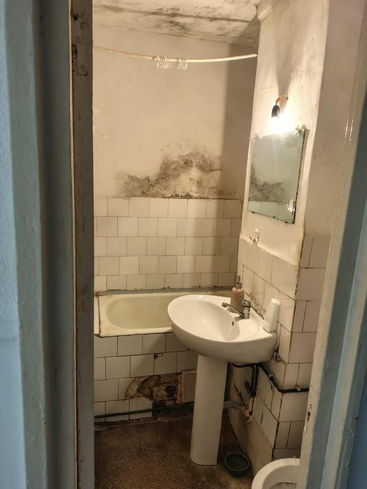 Vând apartament 3 camere