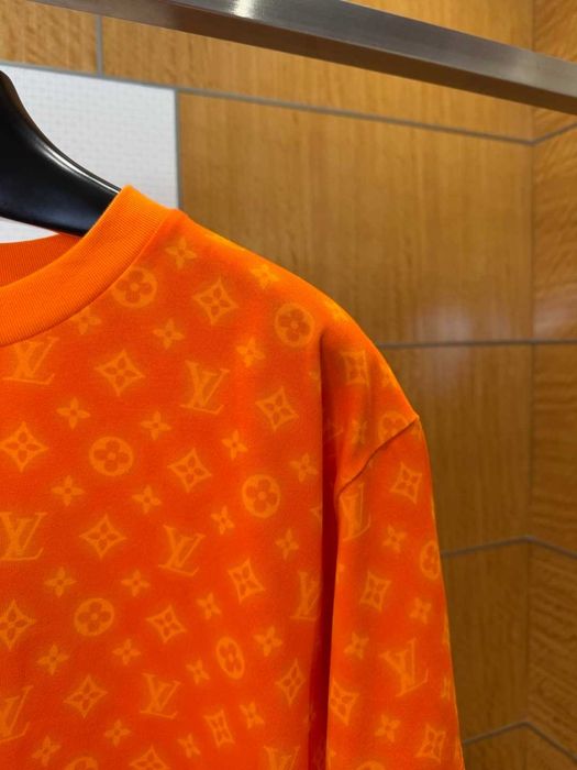 Tricou Louis Vuitton Premium