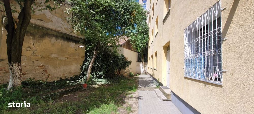 De vânzare apartament 2 camere decomandat – Str. Horea