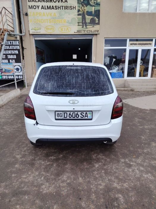 Lada kalina universal