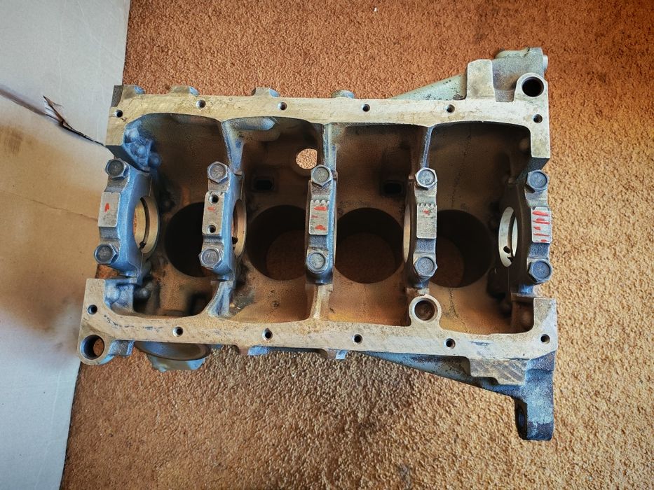 Блок приора, отличное состояние.