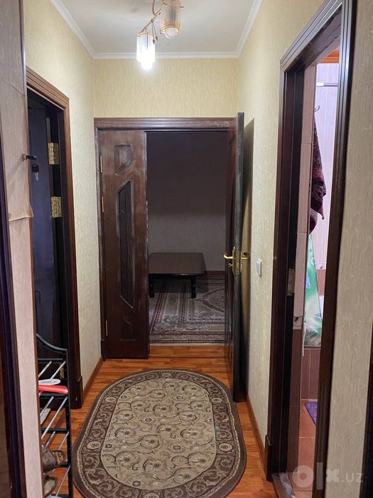 Продам квартиру 3/2/4 Чиланзар-8 трц"Парус" Катартал оптовый