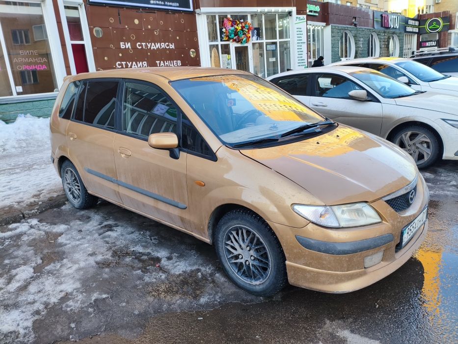 Продам Мазду Премаси