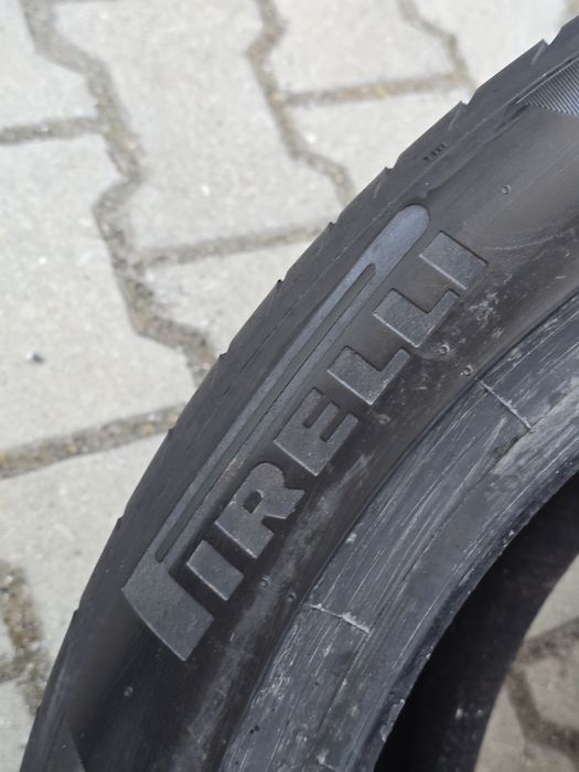 285 40 21 Pirelli