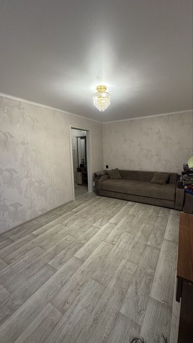 Продам 2-комнатную квартиру