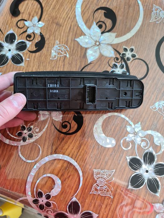 Comanda butoane geamuri  și oglinzi, renault megane 3