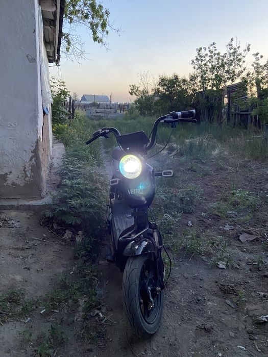 Продам скутер в хорошем состаяние
