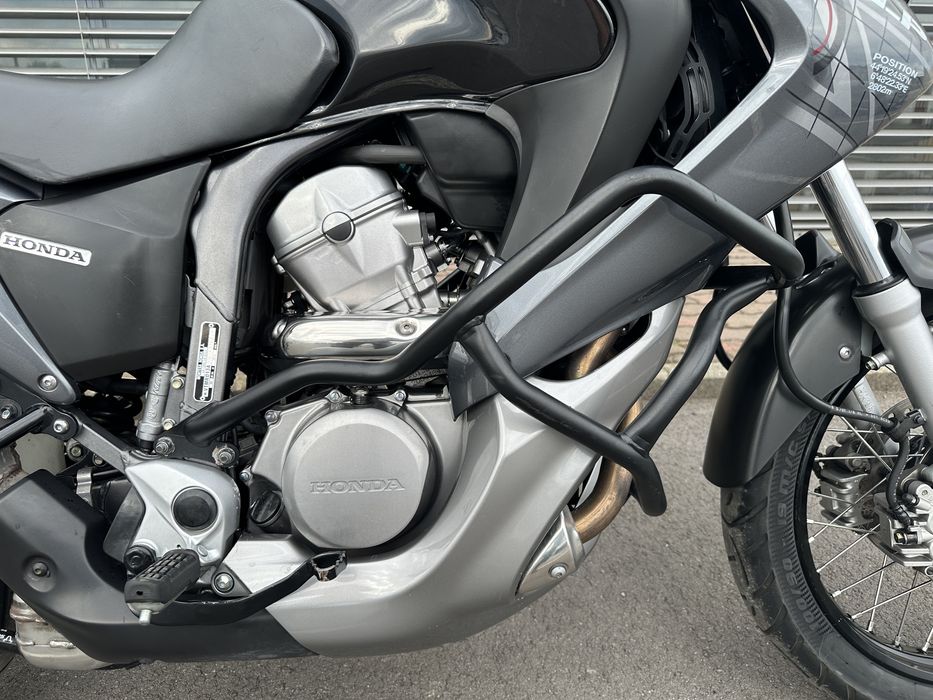 Honda Transalp XL700 V