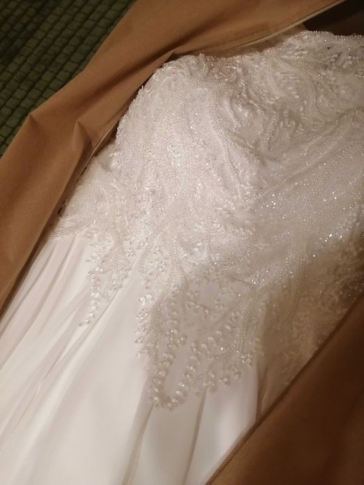 Vând rochie de mireasă